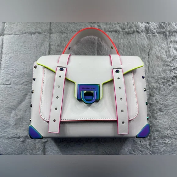Sanvicentebenavente Es Michael Kors White And Neon Bag Shoulder Bag Whitney Michael Kors Tasche Rosa Mit Nieten MICHAEL MICHAEL  KORS Tasche 'Manhattan' » Günstig